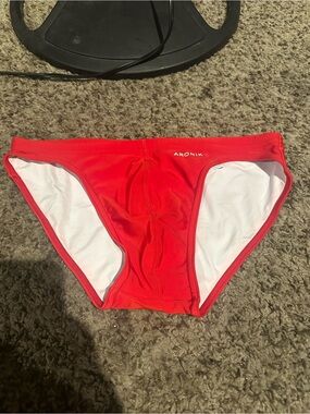 Aronik Men’s Red Swim Briefs